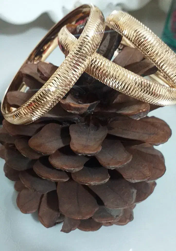 النگو نونو و انگشتر جلوه داره زیبا و مدال ستاره|جواهرات|اراک, |دیوار