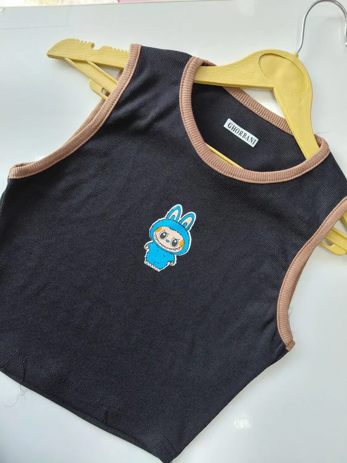 کراپ لبوبو|لباس|شوشتر, |دیوار