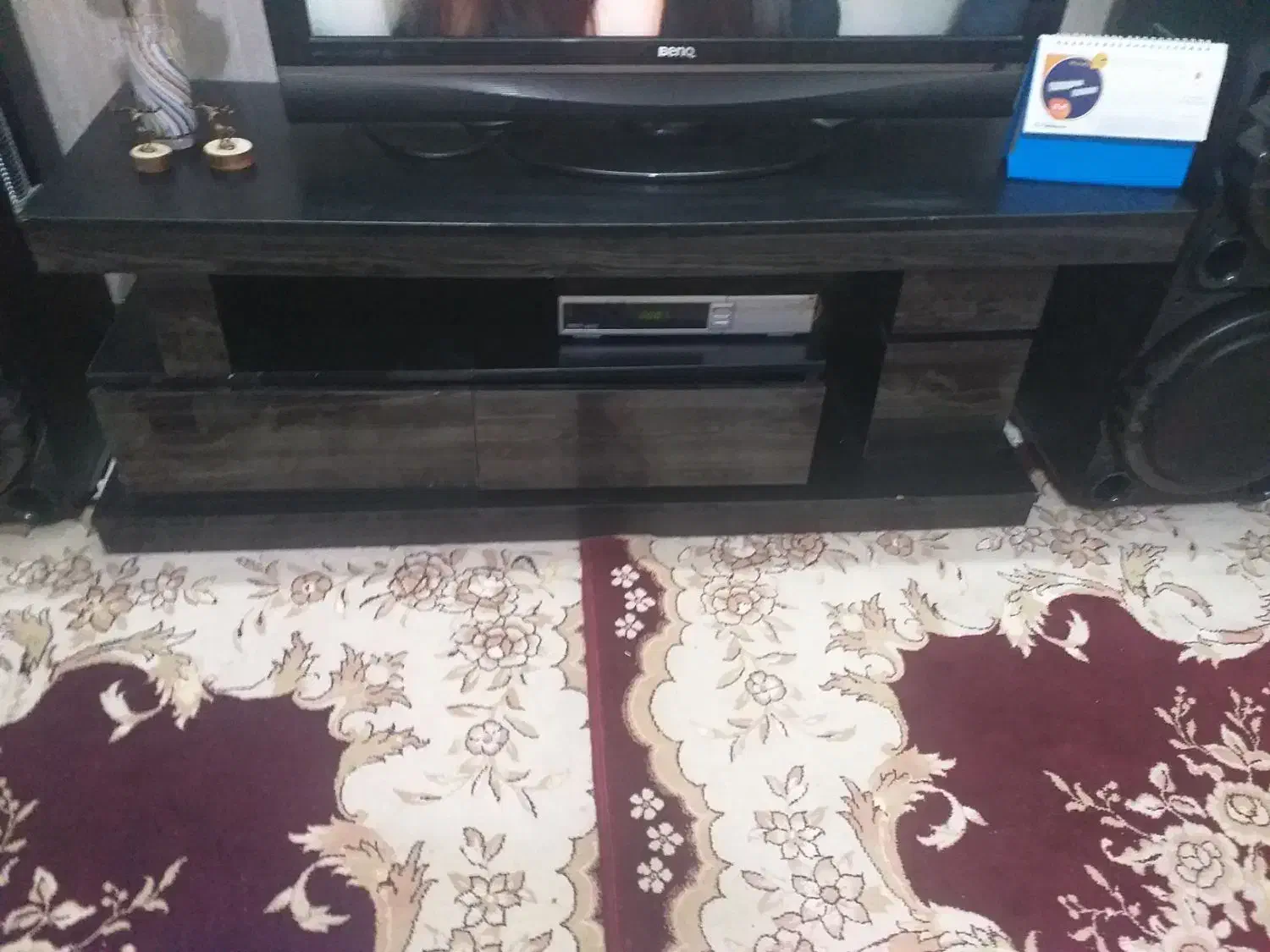 میزتلویزیون چوبی تمیز بامشتری کنارمیام|میز تلویزیون|تربت جام, حافظ|دیوار