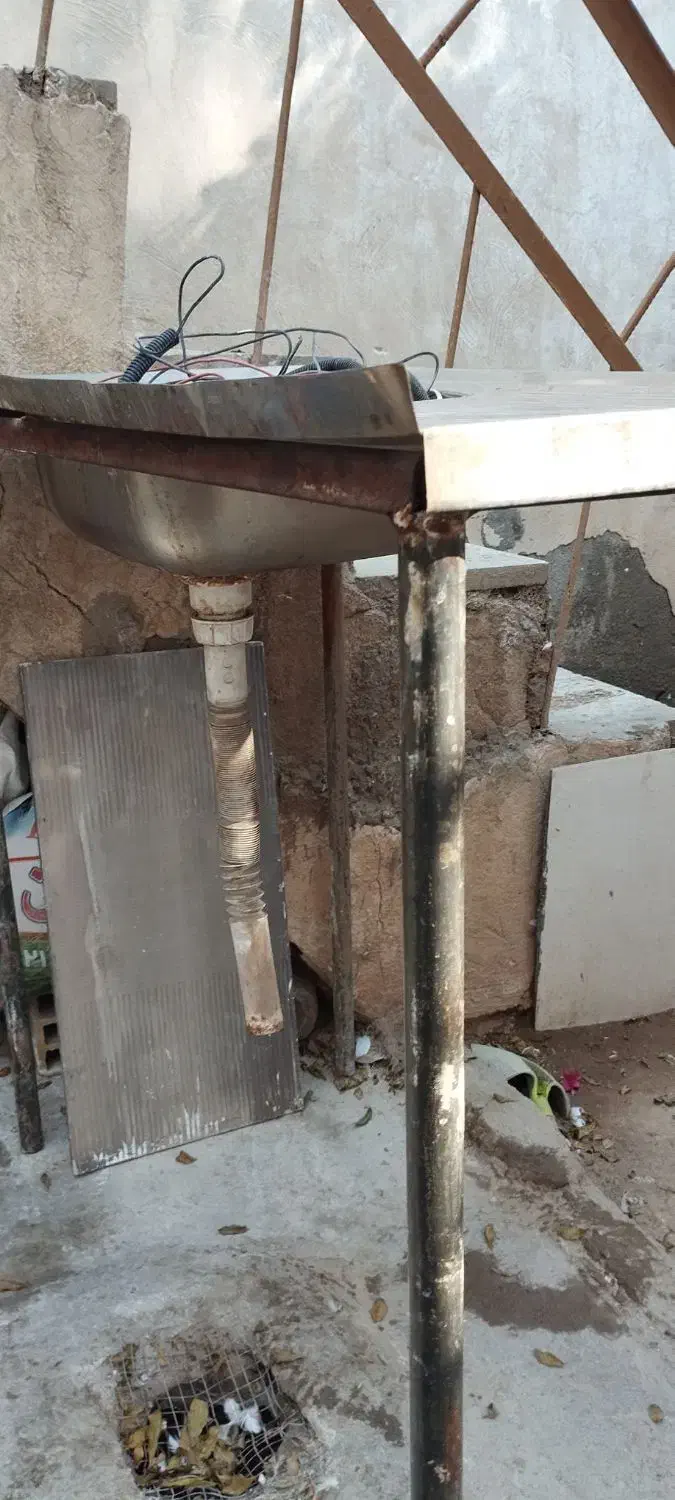 سینک ظرفشویی باپایه|لوازم سرویس بهداشتی|زاهدان, |دیوار