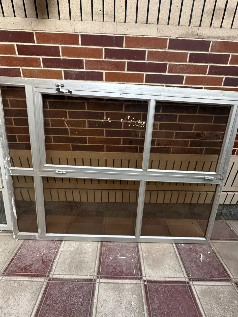 درب آلومینیومی|مصالح و تجهیزات ساختمان|هشتگرد, شهرک بعثت|دیوار