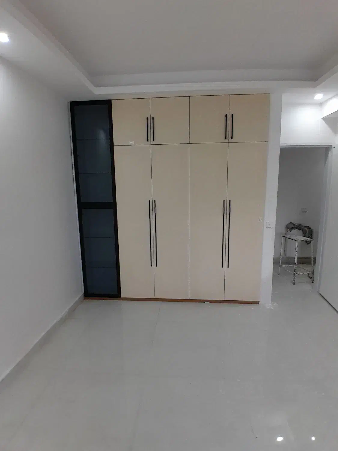 انجام کلیه خدمات چوبی وشیشه های فرم لس|خدمات پیشه و مهارت|سنندج, |دیوار