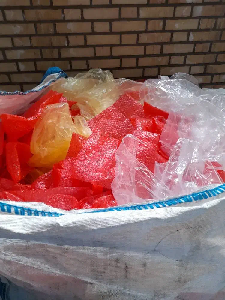 تفکیک کار خانوم جهت تفیکیک نایلون|استخدام صنعتی، فنی، مهندسی|آبیک, |دیوار