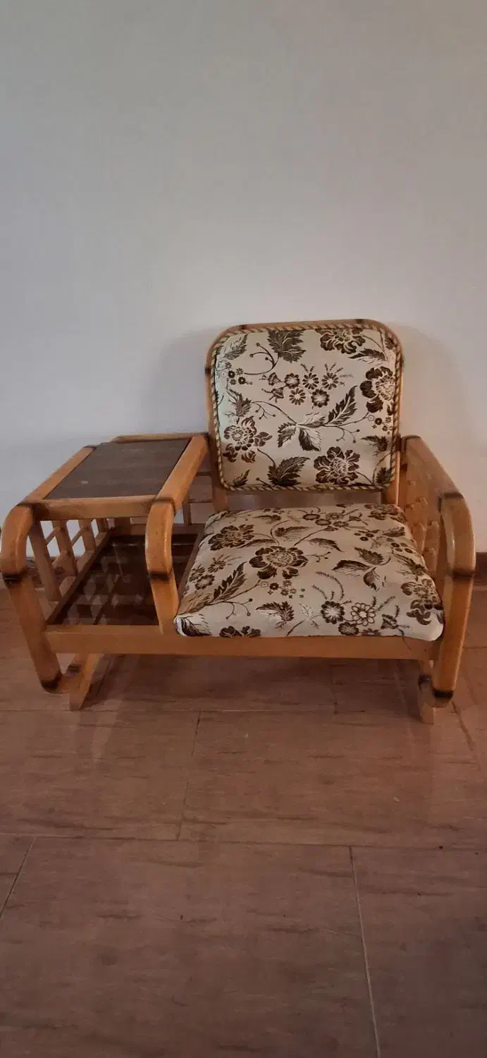 صندلی تلفن|میز تلفن|نجف‌آباد, ویلاشهر|دیوار