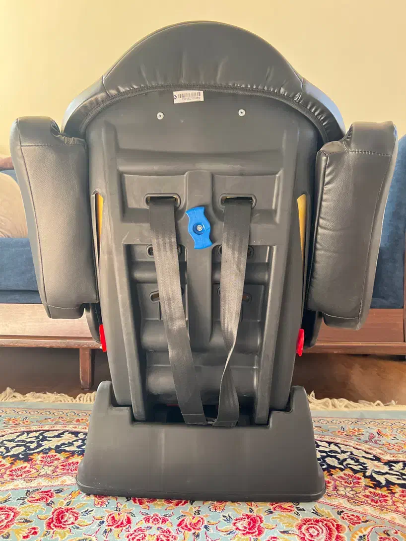 صندلی ماشین کودک|تخت و صندلی بچه|یزد, |دیوار