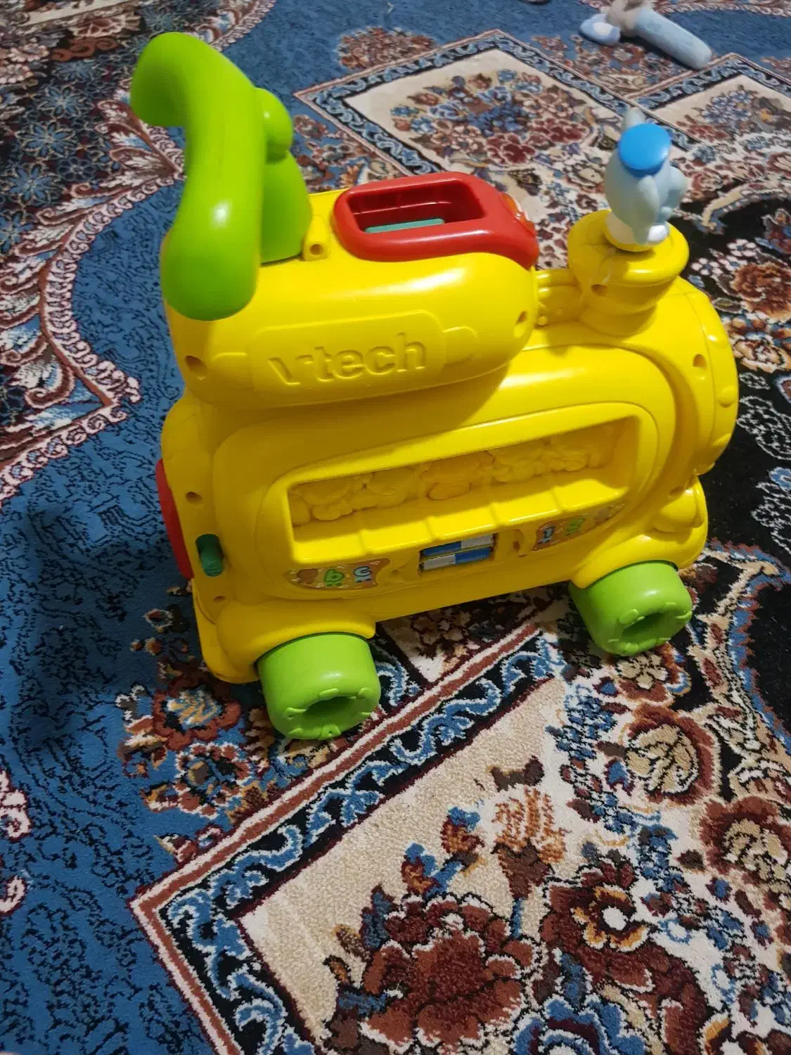 واکرموزیکال|اسباب و اثاث بچه|اندیشه, اندیشه فاز ۳|دیوار