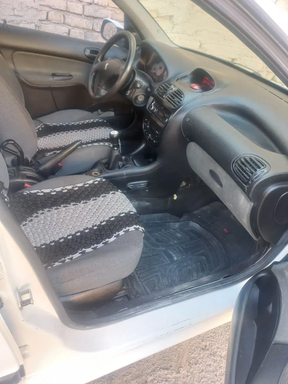 ۲۰۶ اس D وی ۸|خودرو سواری و وانت|بجنورد, |دیوار