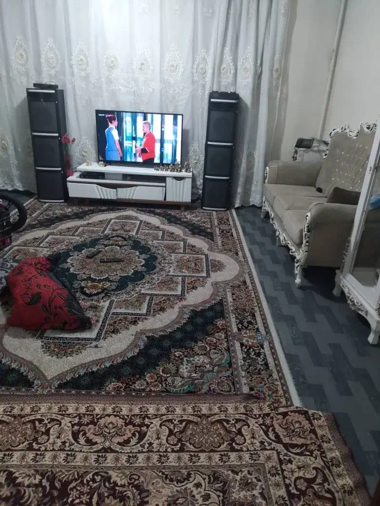 اجاره واحد ۶۰ متری