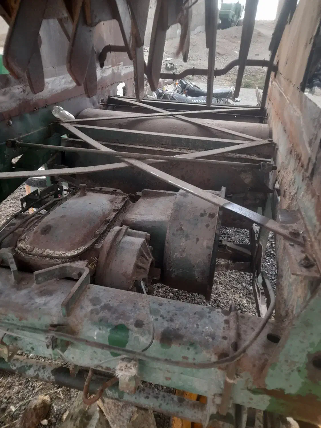 قطعات کمباین|قطعات یدکی و لوازم جانبی|بهار, |دیوار