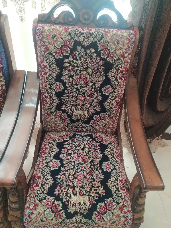 فروش مبل سلطنتی و مبل قالی|مبلمان خانگی و میز عسلی|سیرجان, |دیوار