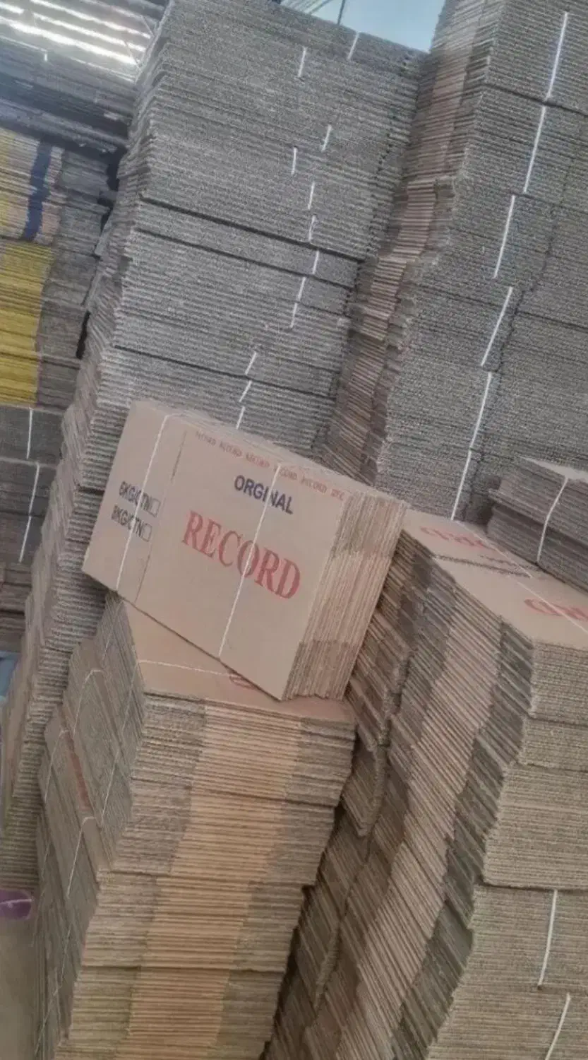 کارتن زغال رکورد|عمدهفروشی|ری, ملکآباد|دیوار