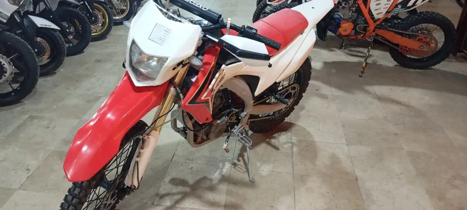 تریل آکسفورد ۲۵۰|موتورسیکلت|مشهد, شهید قربانی|دیوار