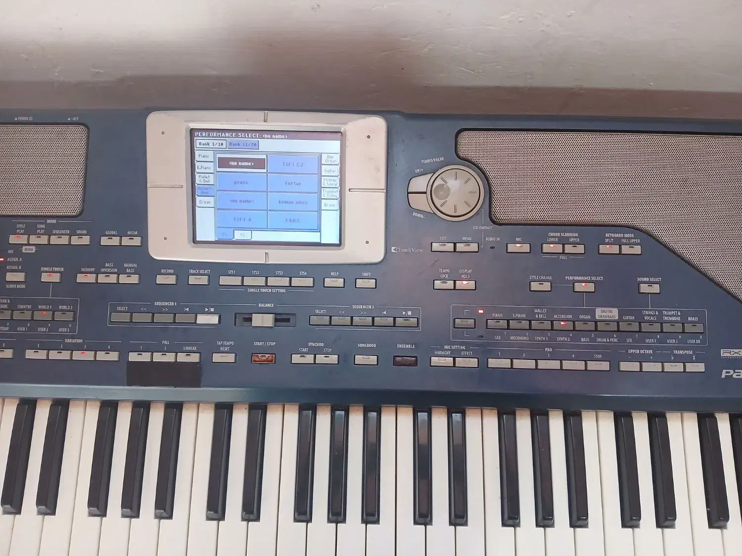 فروشpa800رم256|پیانو، کیبورد، آکاردئون|بم, |دیوار