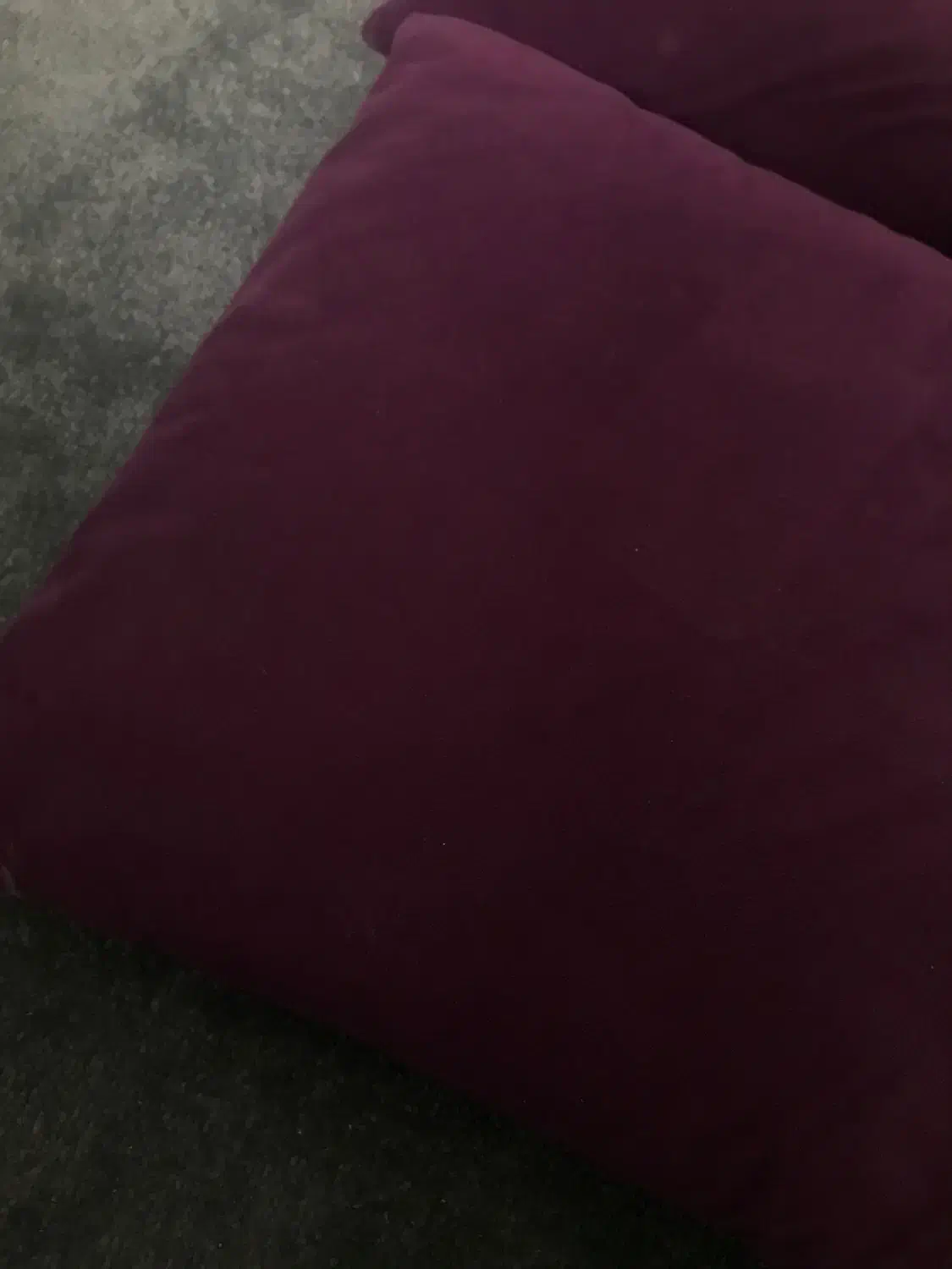 ۴ عدد کوسن بنفش|مبلمان خانگی و میز عسلی|پاکدشت, پاکدشت (مامازند)|دیوار