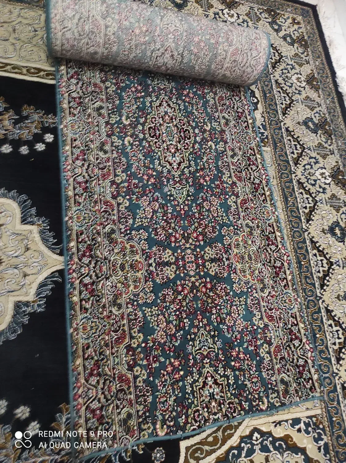 کناره قالی|فرش|رفسنجان, |دیوار