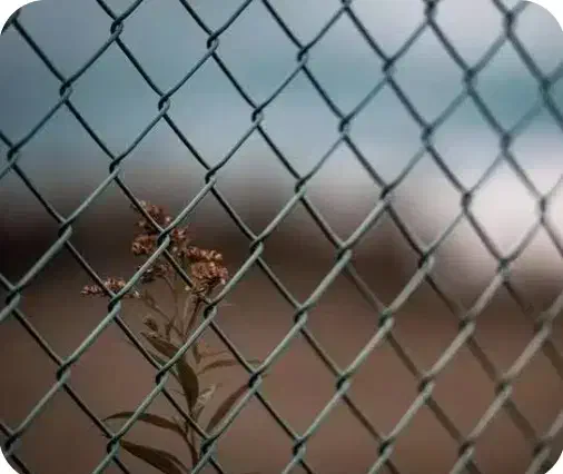 فنس محکم و قدیمی تضمینی|مصالح و تجهیزات ساختمان|چرام, |دیوار