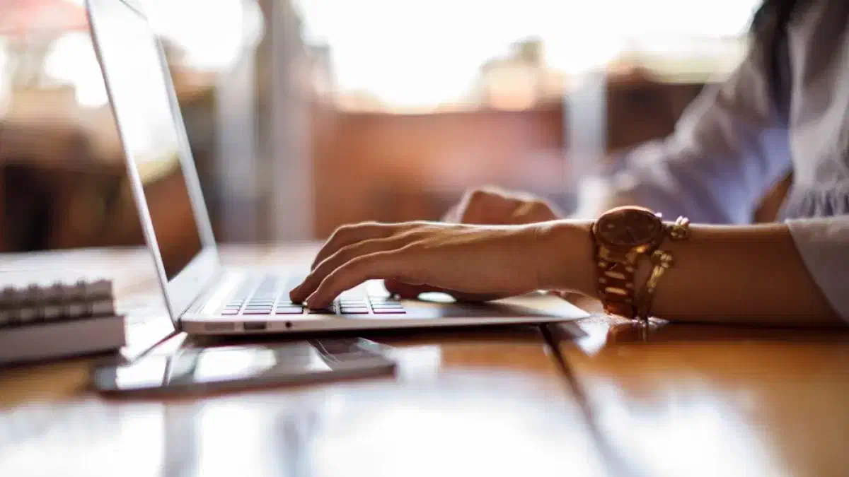 انواع تایپ فارسی و ترجمه|خدمات رایانهای و موبایل|بروجرد, |دیوار