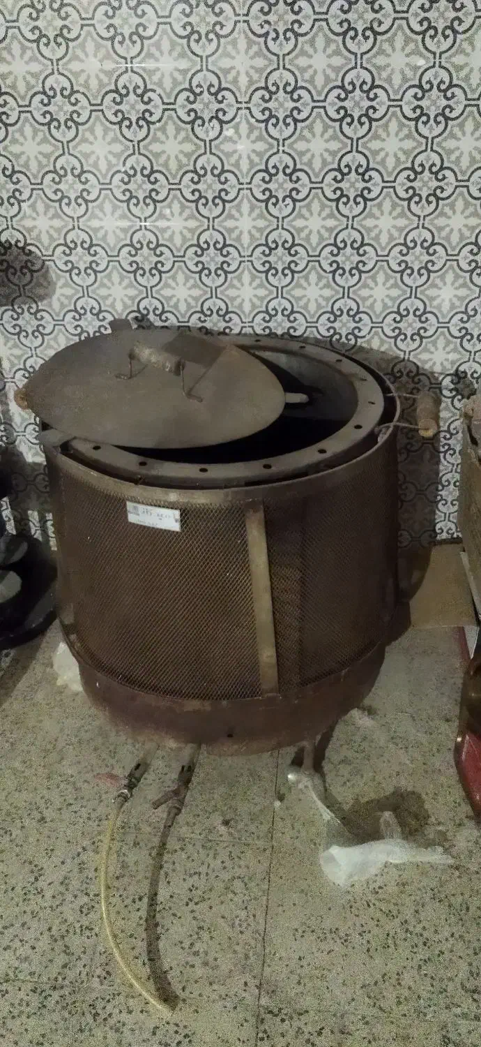 تنور گازی کاملا سالم|اجاق گاز و لوازم برقی پختوپز|رزن, |دیوار