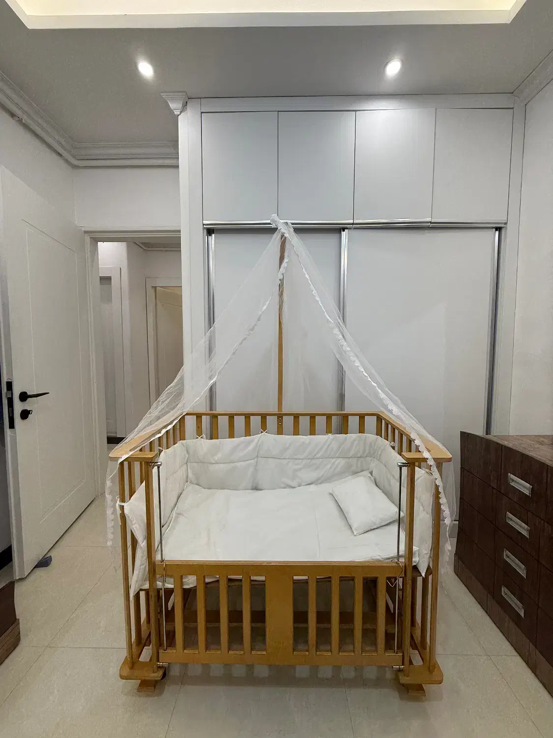 تخت خواب کودک|تخت و سرویس خواب|رشت, بلوار گیلان|دیوار