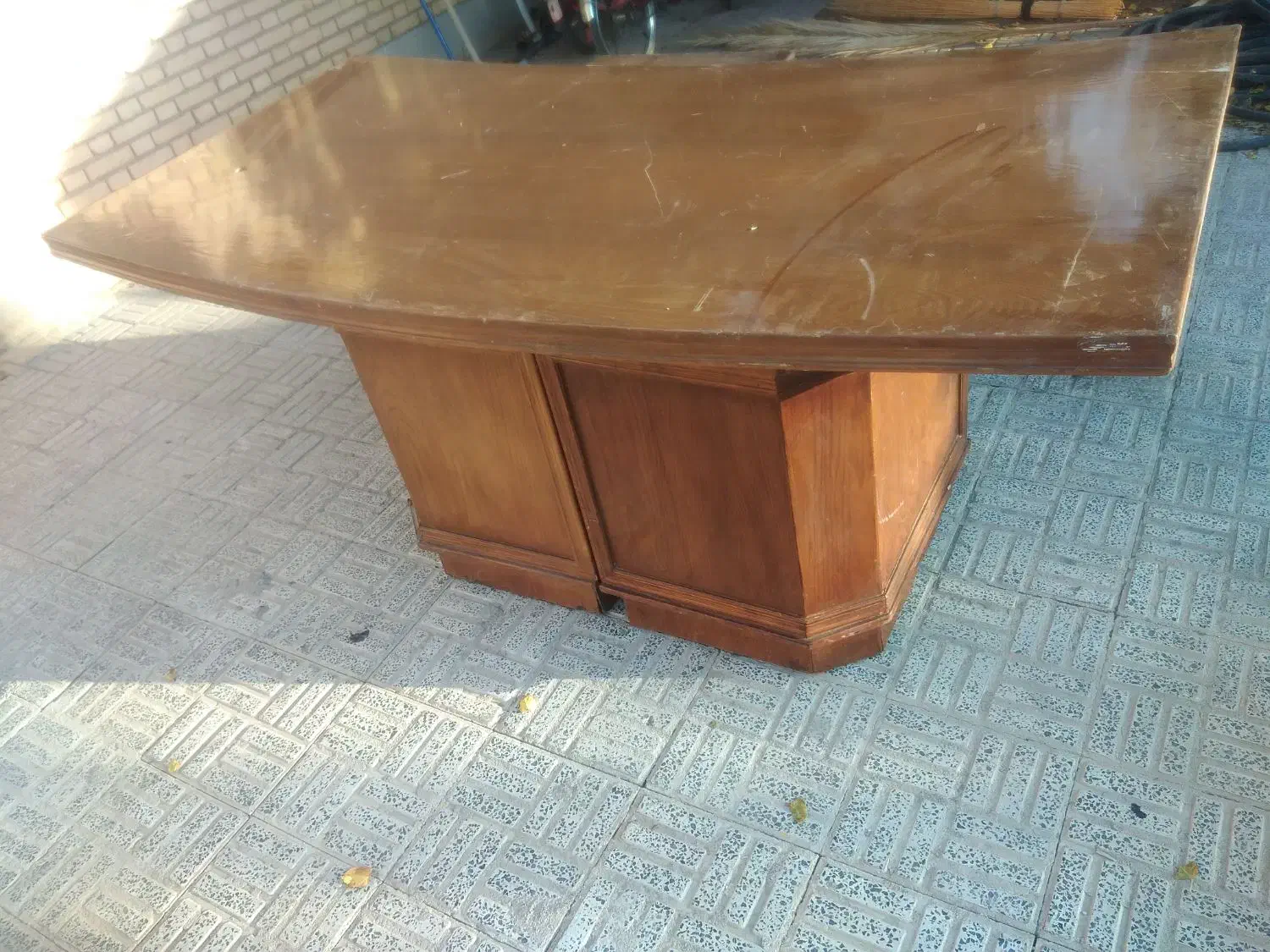 میز کار تمیز سه تیکه|مبلمان اداری|نجفآباد, ویلاشهر|دیوار