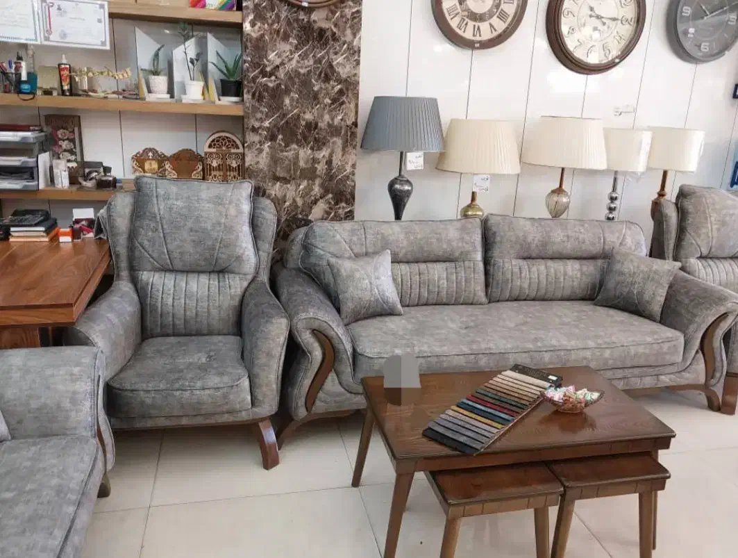 مبل راحتی ۸ نفره پیانو|مبلمان خانگی و میز عسلی|آباده, |دیوار