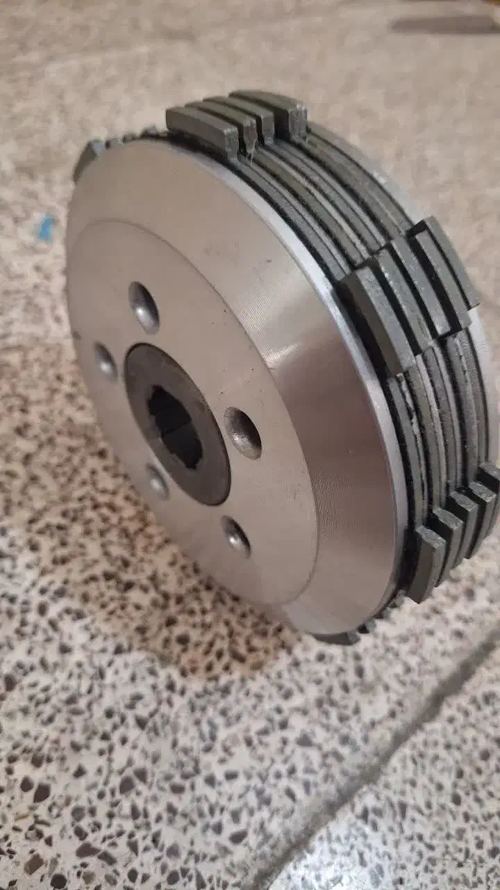 چهار شاخ کلاچ هندا ۱۲۵ و ۱۵۰ سی سی|قطعات یدکی و لوازم جانبی|مشهد, ایثار|دیوار