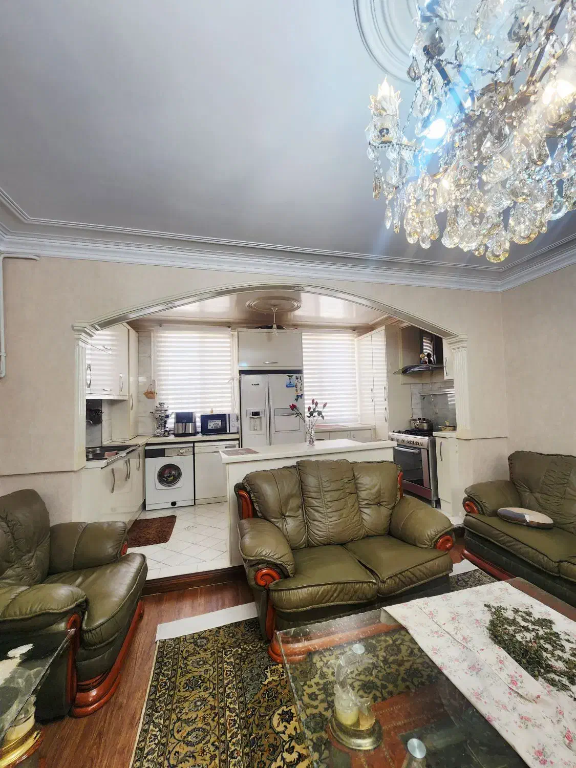 فردوس غرب۸۴متر۲خ آگهی واقعی /کم واحد/افتابگیر|فروش آپارتمان|تهران, شهرک پرواز|دیوار