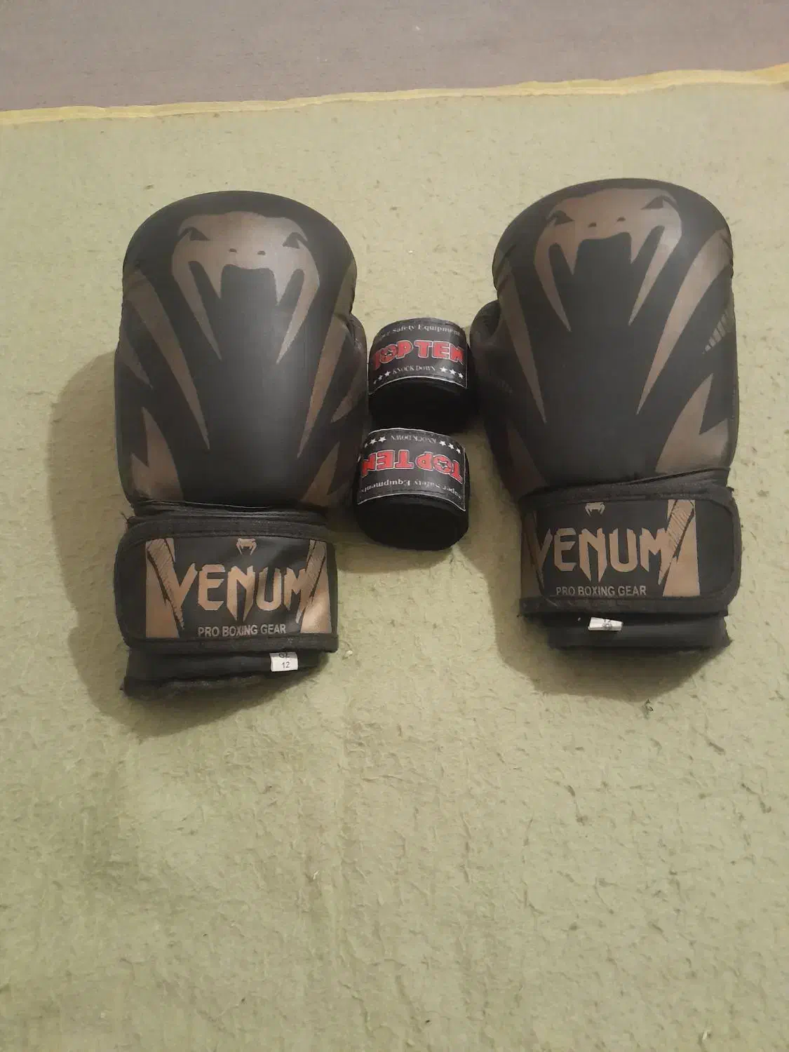 دستکش بکس|تجهیزات ورزشی|دهدشت, |دیوار