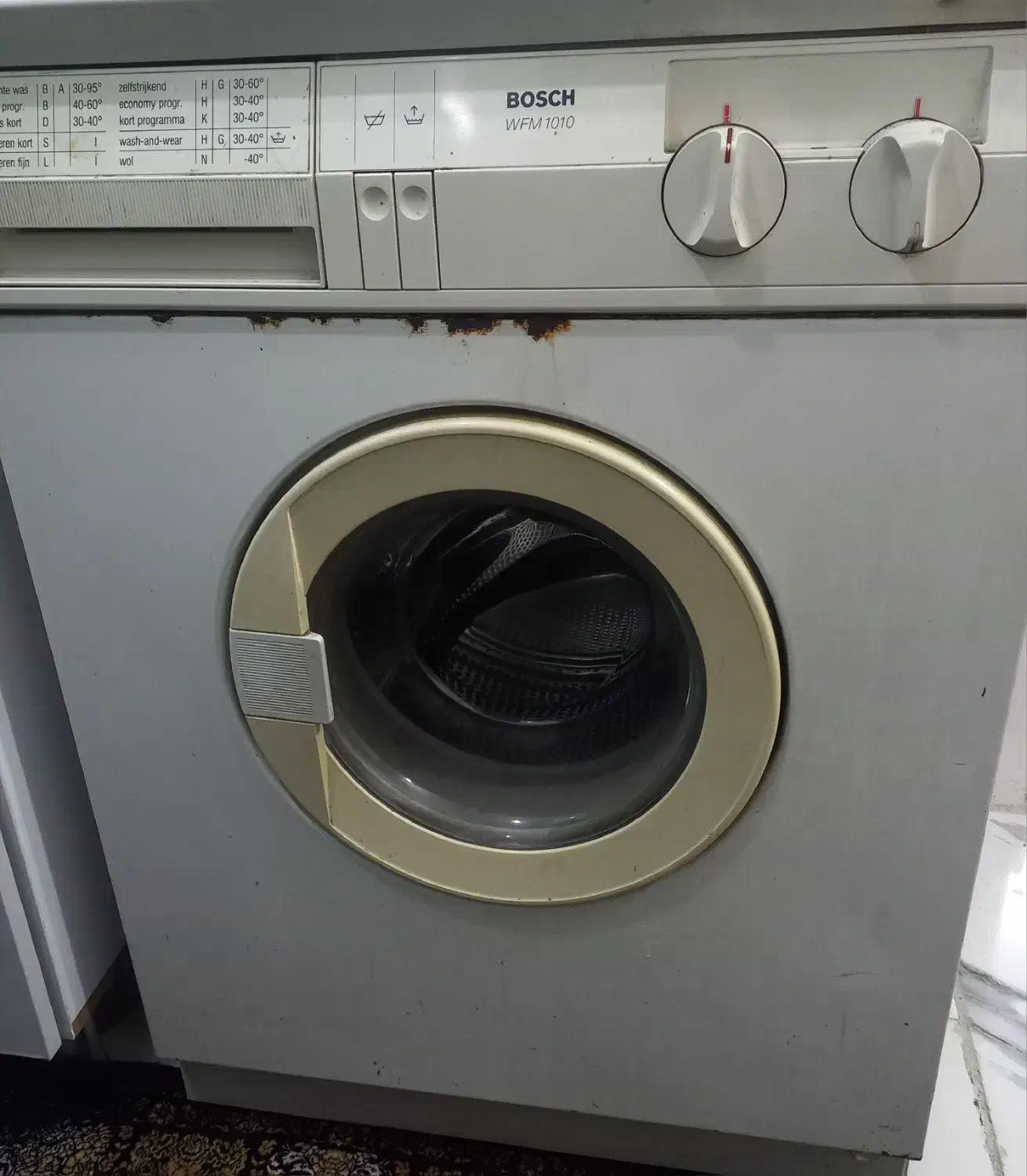 لباسشویی بوش WFM1010 سالم|ماشین لباسشویی و خشککن لباس|بهارستان, |دیوار