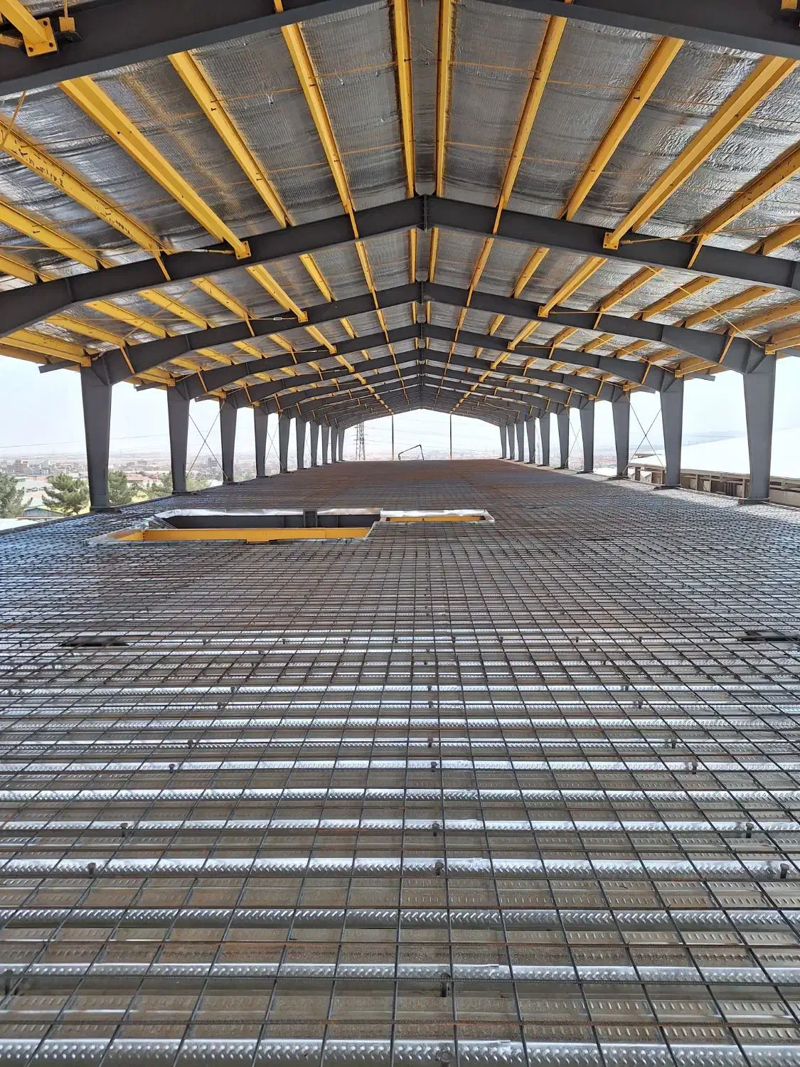 اجرای سقف عرشه فولادی و گل میخ|خدمات پیشه و مهارت|تهران, تهرانپارس شرقی|دیوار