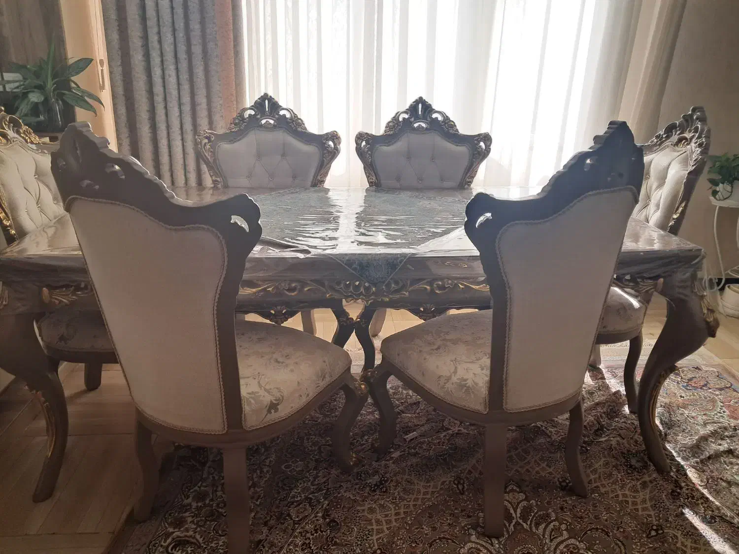 میز نهارخوری درحد نو ۶ نفره|میز و صندلی غذاخوری|قزوین, |دیوار