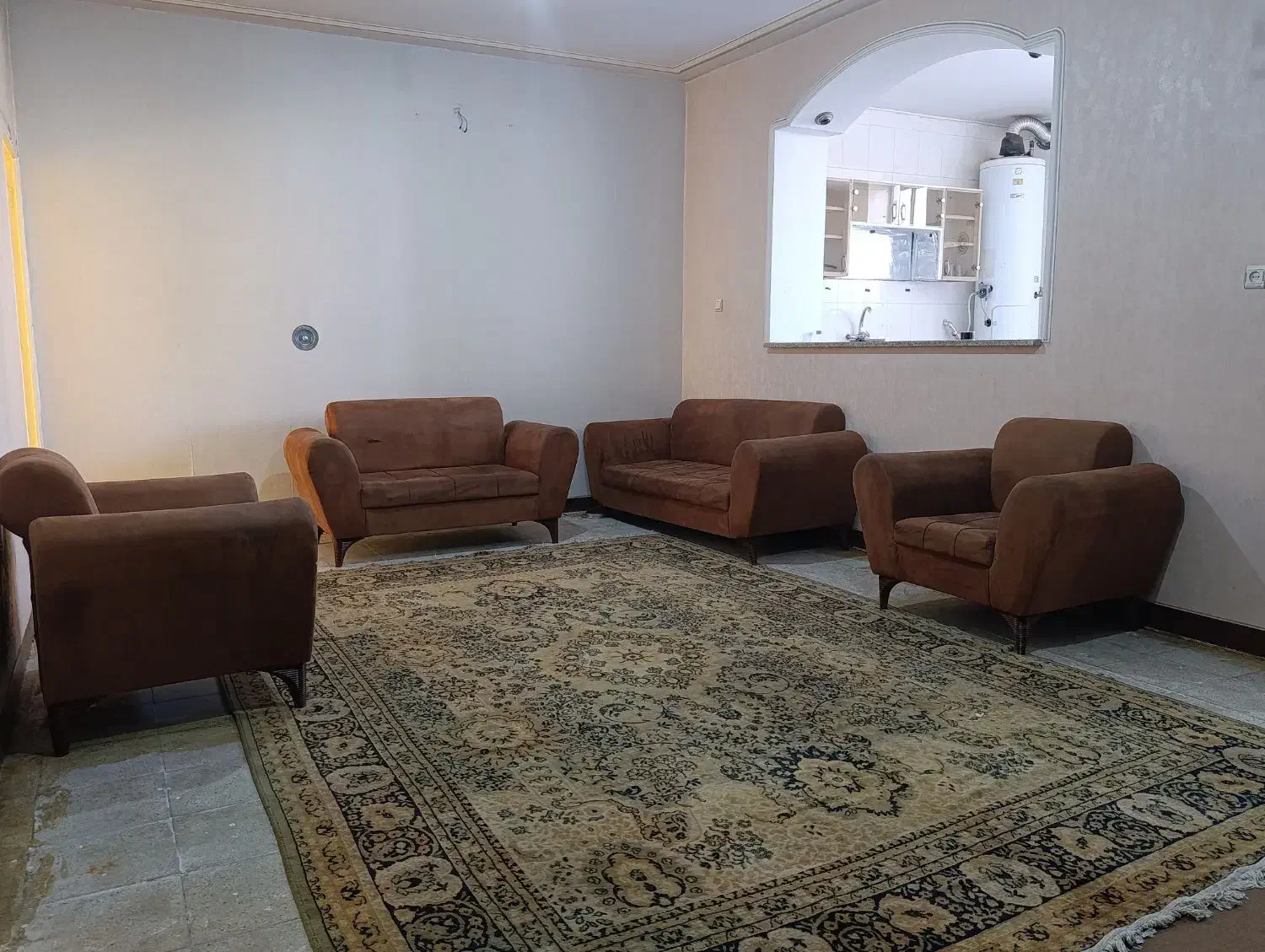 اجاره تایمی و روزانه ویلایی و سوییت با پارکینگ|اجارهٔ کوتاهمدت آپارتمان و سوئیت|شیراز, فرگاز|دیوار