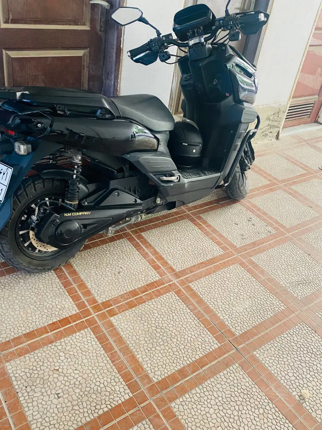 موتور تانک|موتورسیکلت|کیش, |دیوار