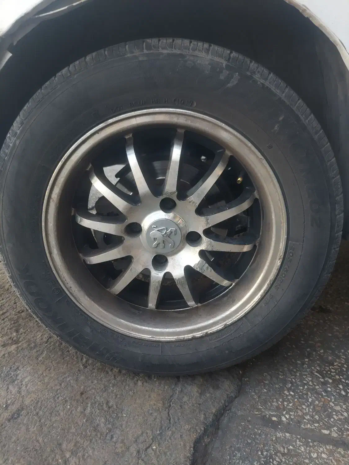 رینگ اسپورت ۱۵|قطعات یدکی و لوازم جانبی|شیراز, ریشمک|دیوار