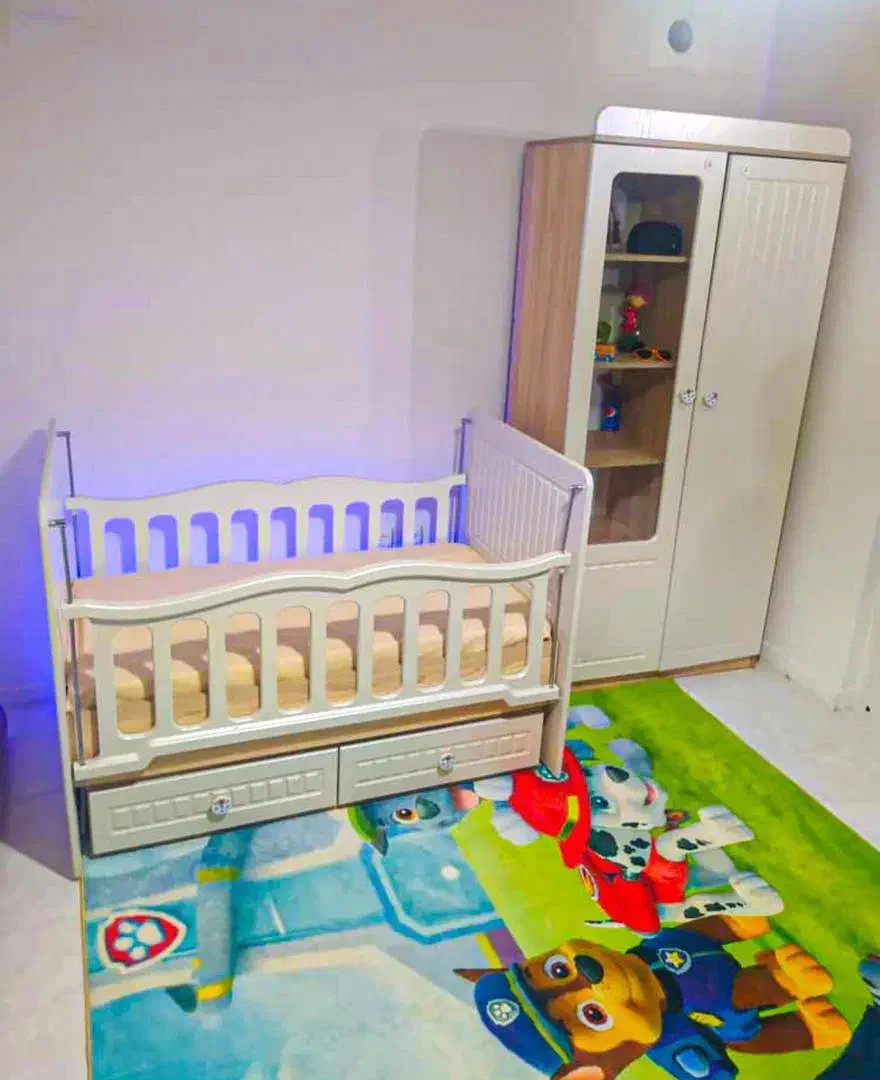 سرویس خواب کودک در حد نو(تشک رویال کیفیت عالی)|تخت و سرویس خواب|کرج, عظیمیه|دیوار
