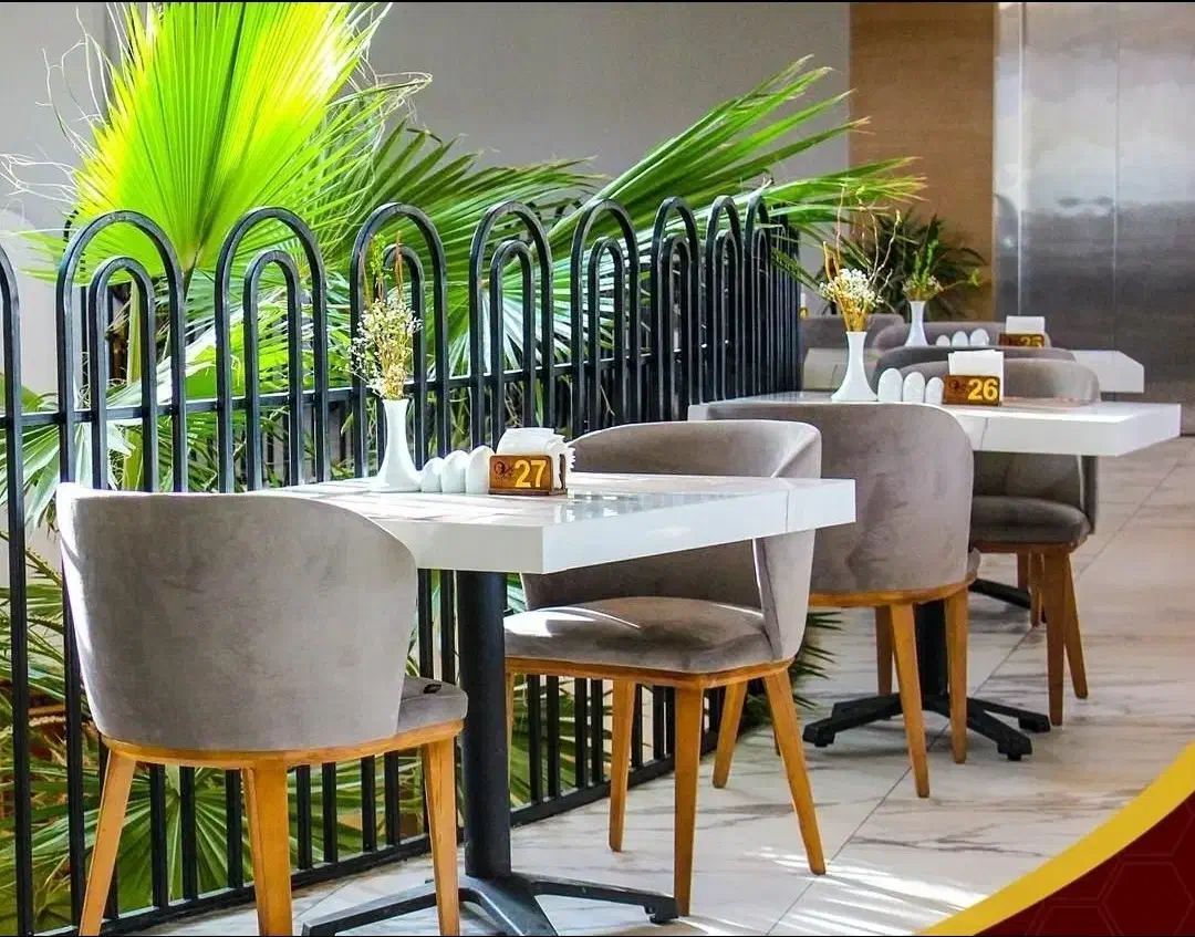 استخدام پرسنل رستوران با جای خواب|استخدام خدمات فروشگاه و رستوران|مشهد, وکیلآباد|دیوار