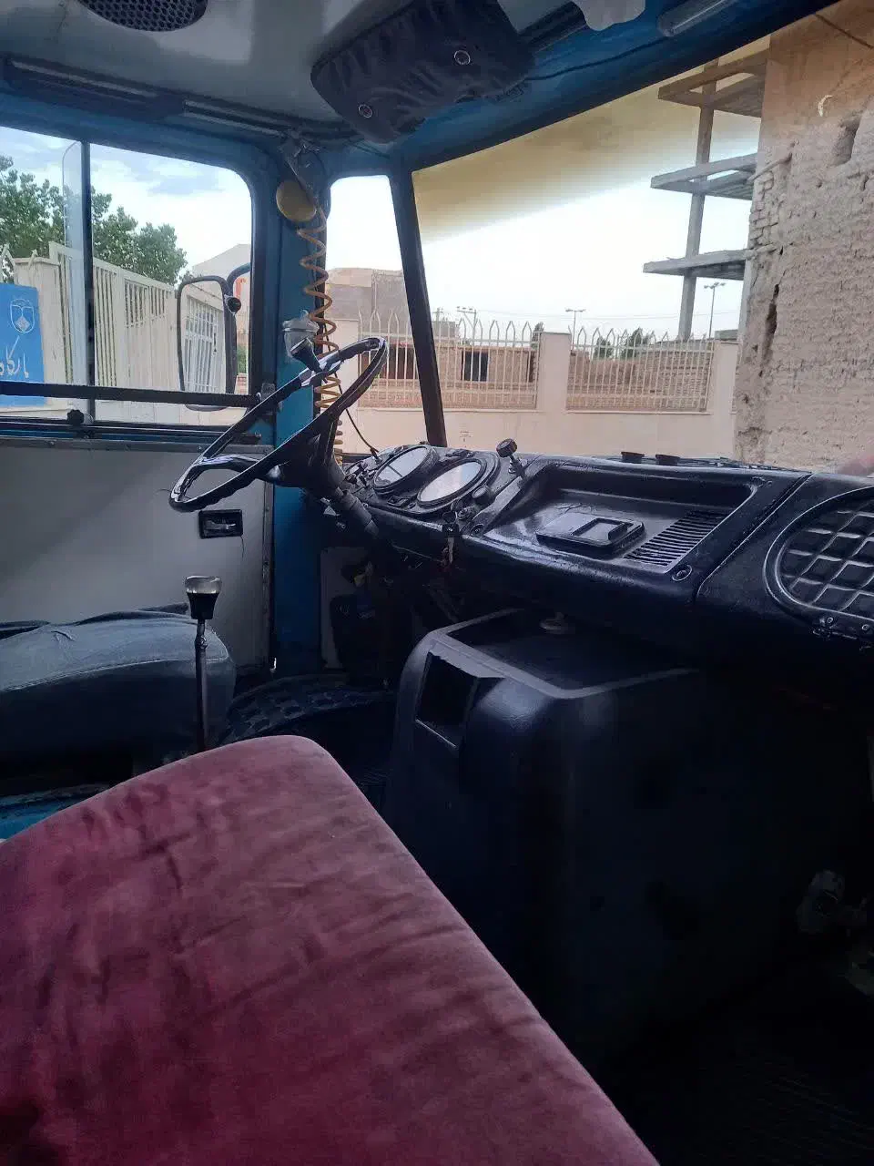 مینی خاور مدل ۱۳۵۲|خودرو سنگین|گلپایگان, |دیوار