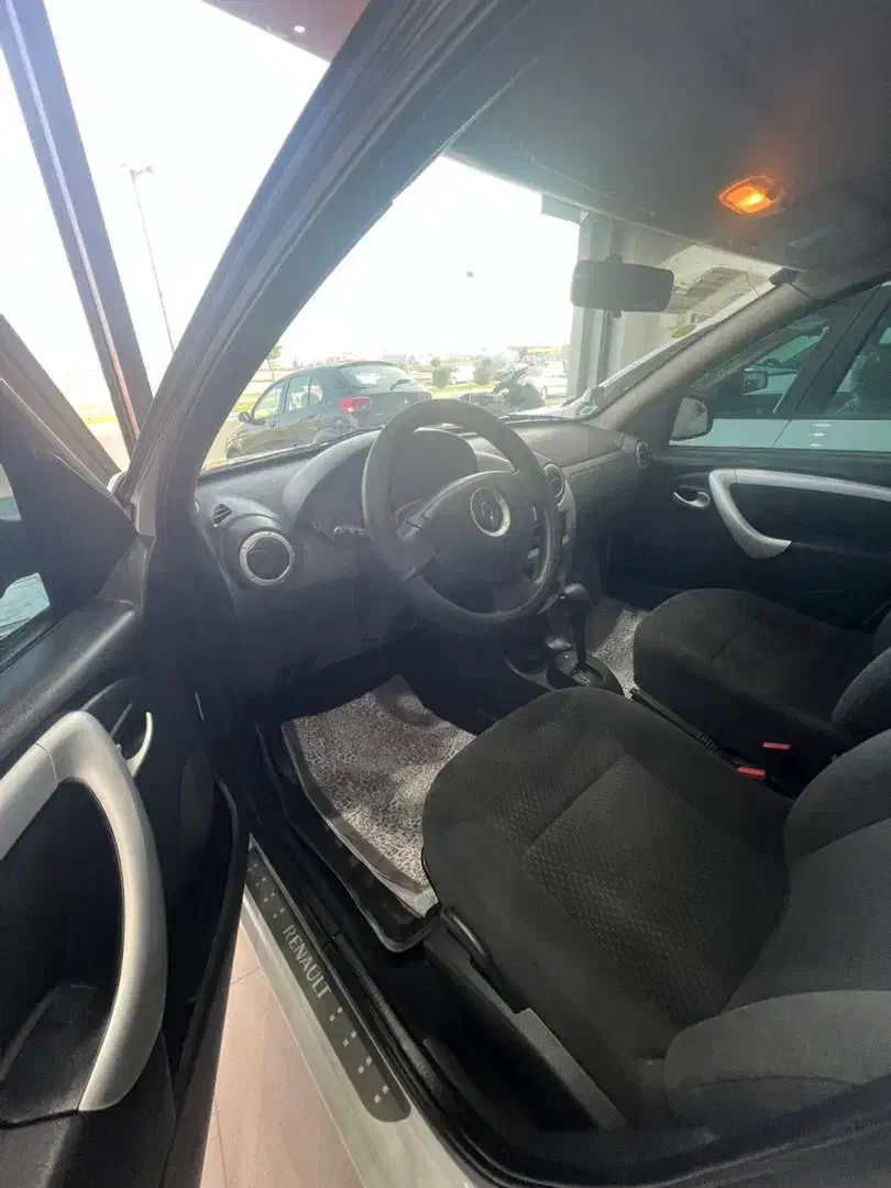 رنو ساندرو اتومات بیرنگ ۸۵ تا کار درجه یک|خودرو سواری و وانت|آمل, |دیوار