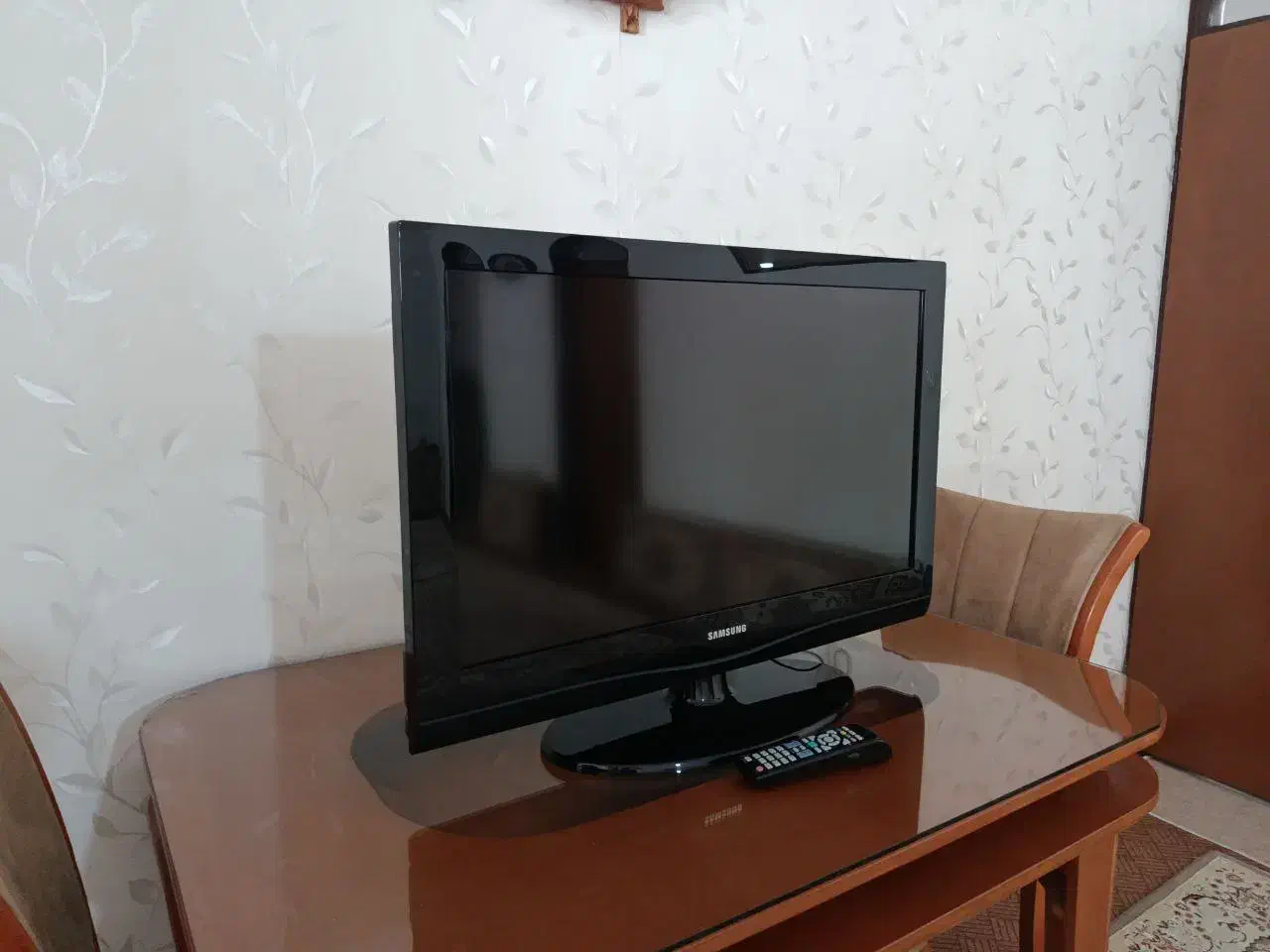 تلویزیون|تلویزیون و پروژکتور|سنندج, |دیوار