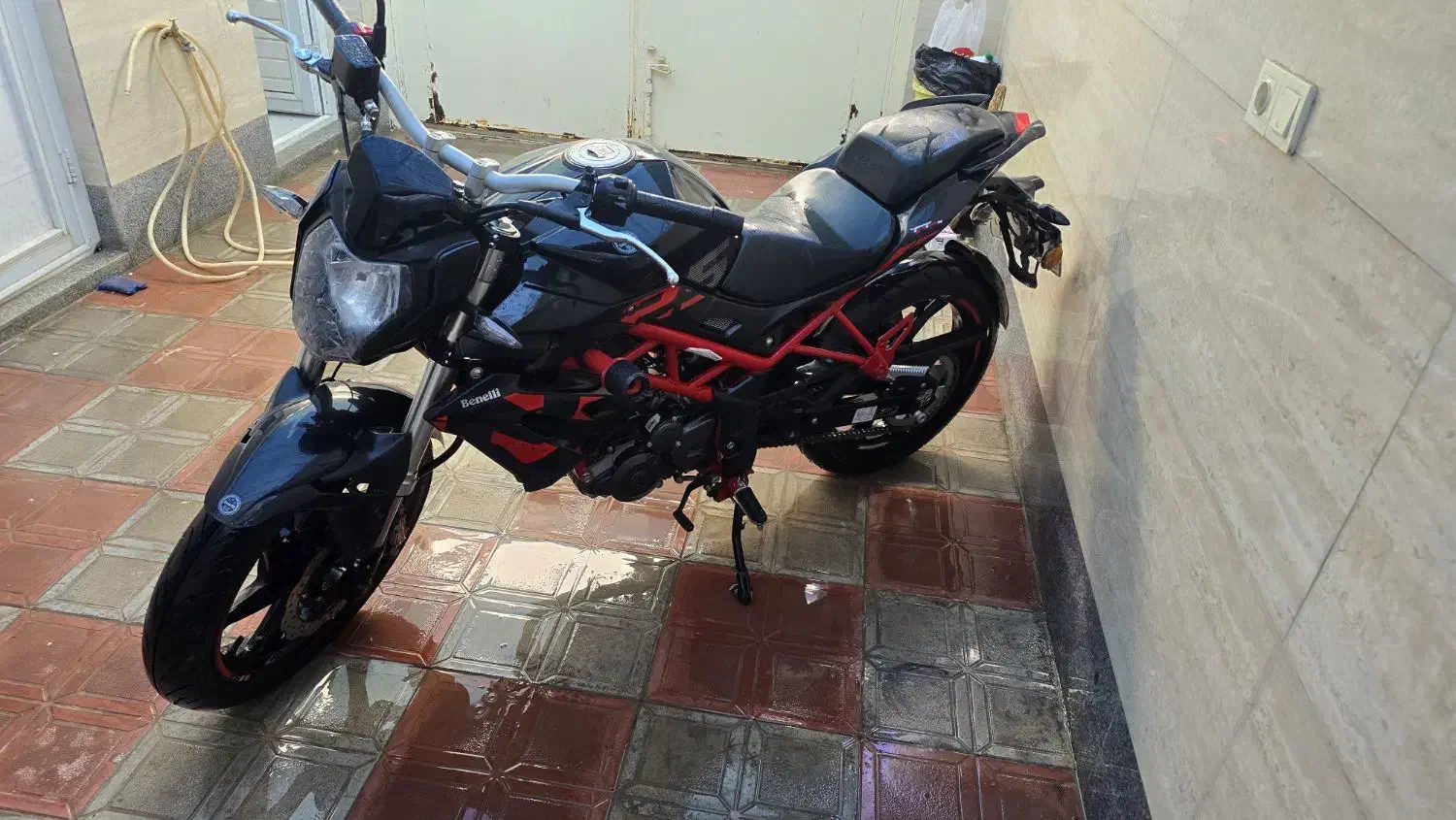 بنلی ۲۵۰ تک درحد صفر|موتورسیکلت|تایباد, |دیوار