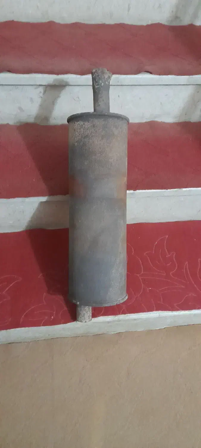 منبع فابریک نیسان سالم بدون جوش و سوراخ|قطعات یدکی و لوازم جانبی|هشتگرد, شهرک راه آهن|دیوار