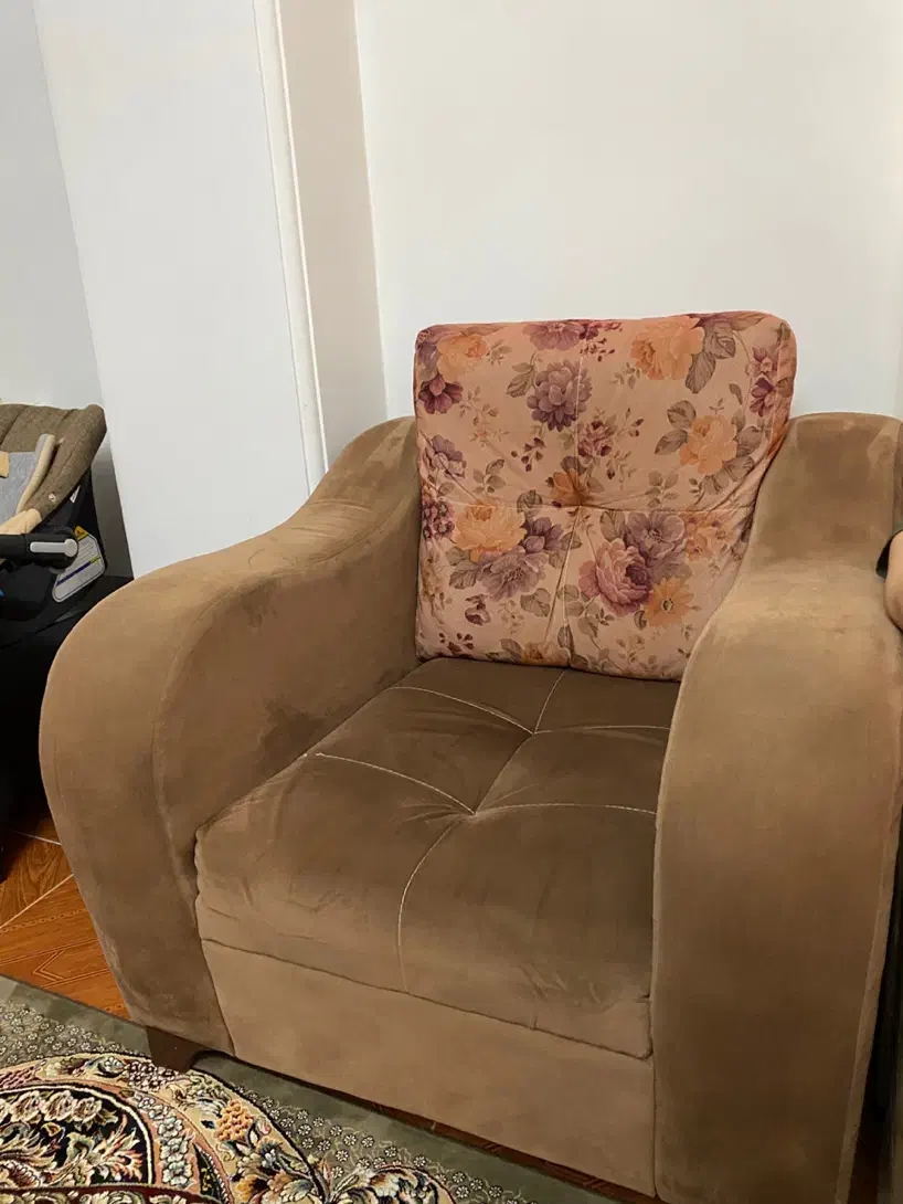 مبلمان|مبلمان خانگی و میز عسلی|رشت, اسماعیل آباد|دیوار