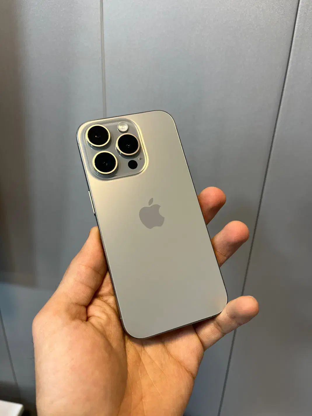 اپل آیفون ۱۵ پرو ۲۵۶|موبایل|ایلام, |دیوار