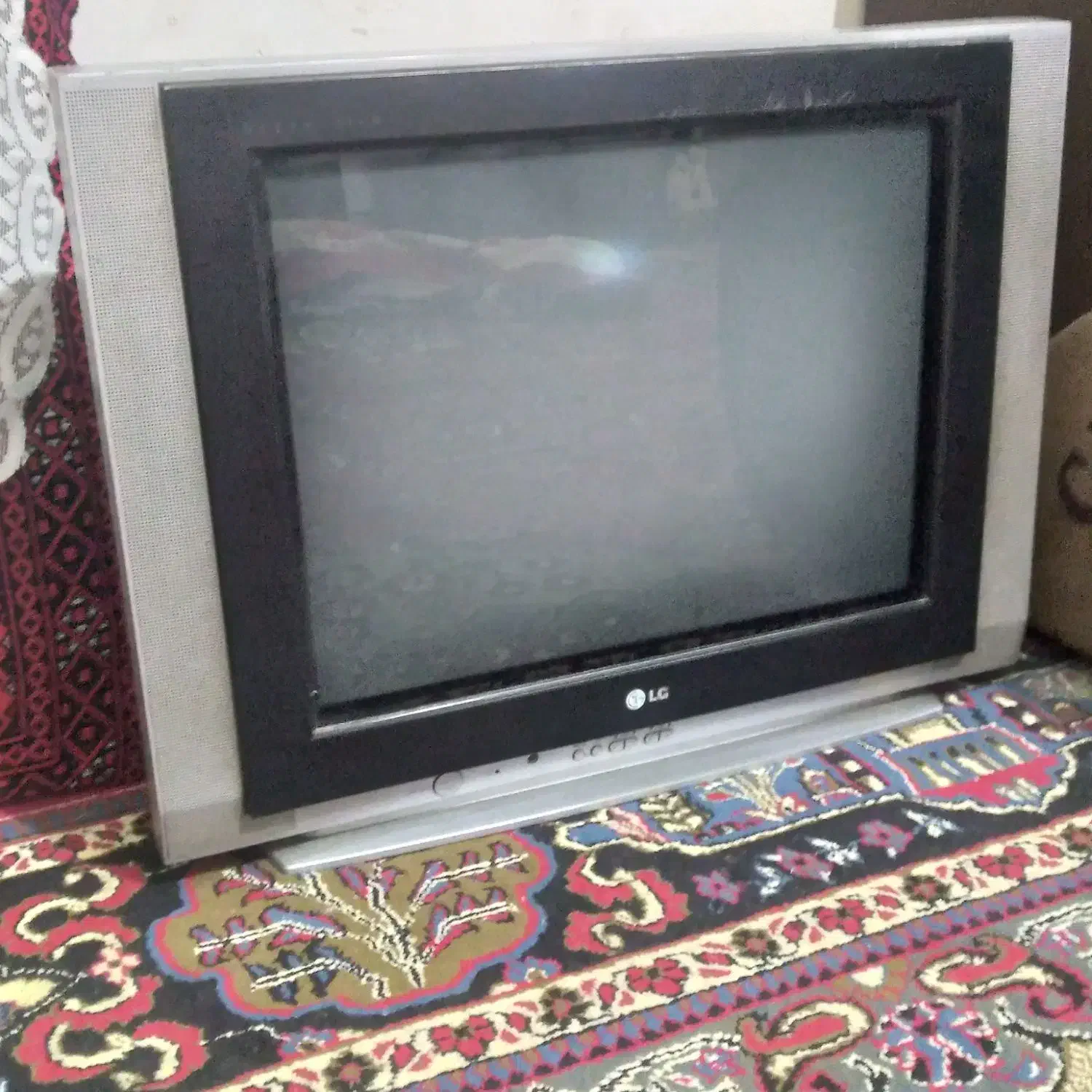 تلویزیون بیست یک|تلویزیون و پروژکتور|همدان, |دیوار