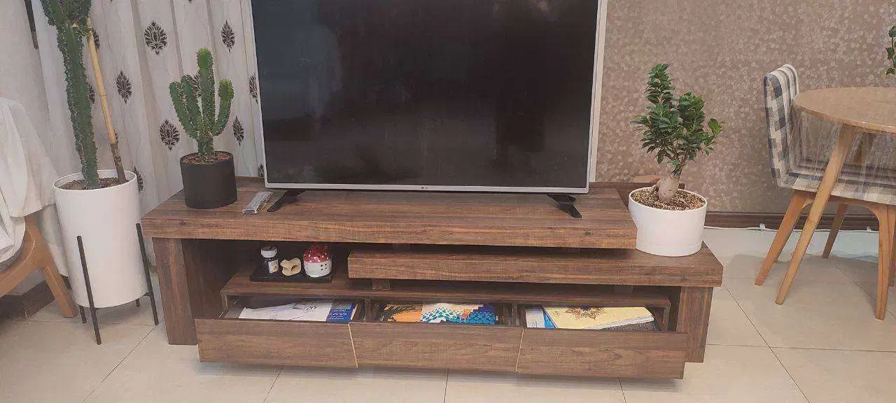 میز تلوزیون تنظیم شو|میز تلویزیون|شیراز, زرهی|دیوار