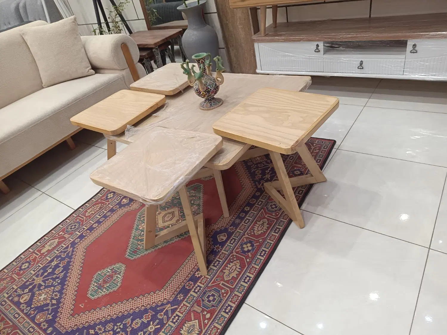 جلو مبلی|مبلمان خانگی و میز عسلی|شیراز, شهرک گلها|دیوار