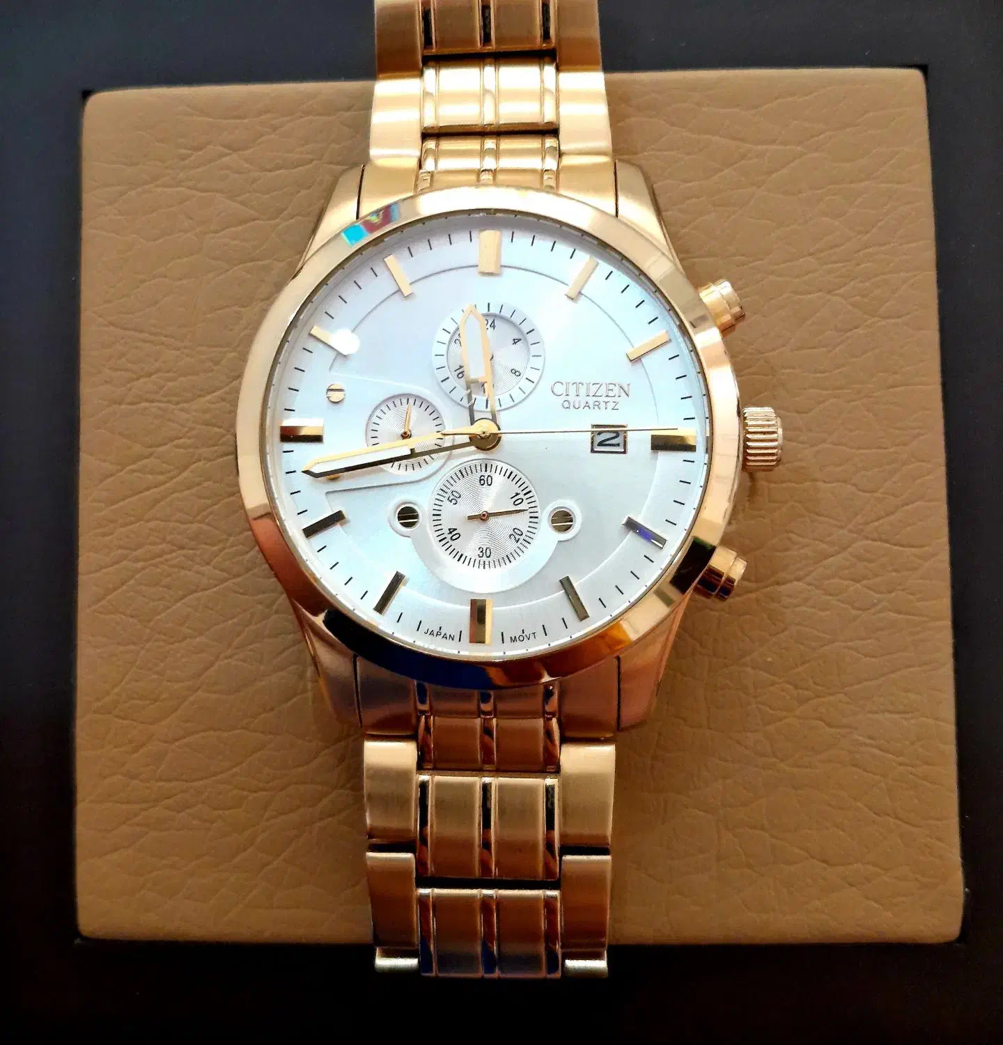 ساعت سیتیزن ژاپنی سه موتوره تقویم دار در حد نو|ساعت|دره شهر, |دیوار