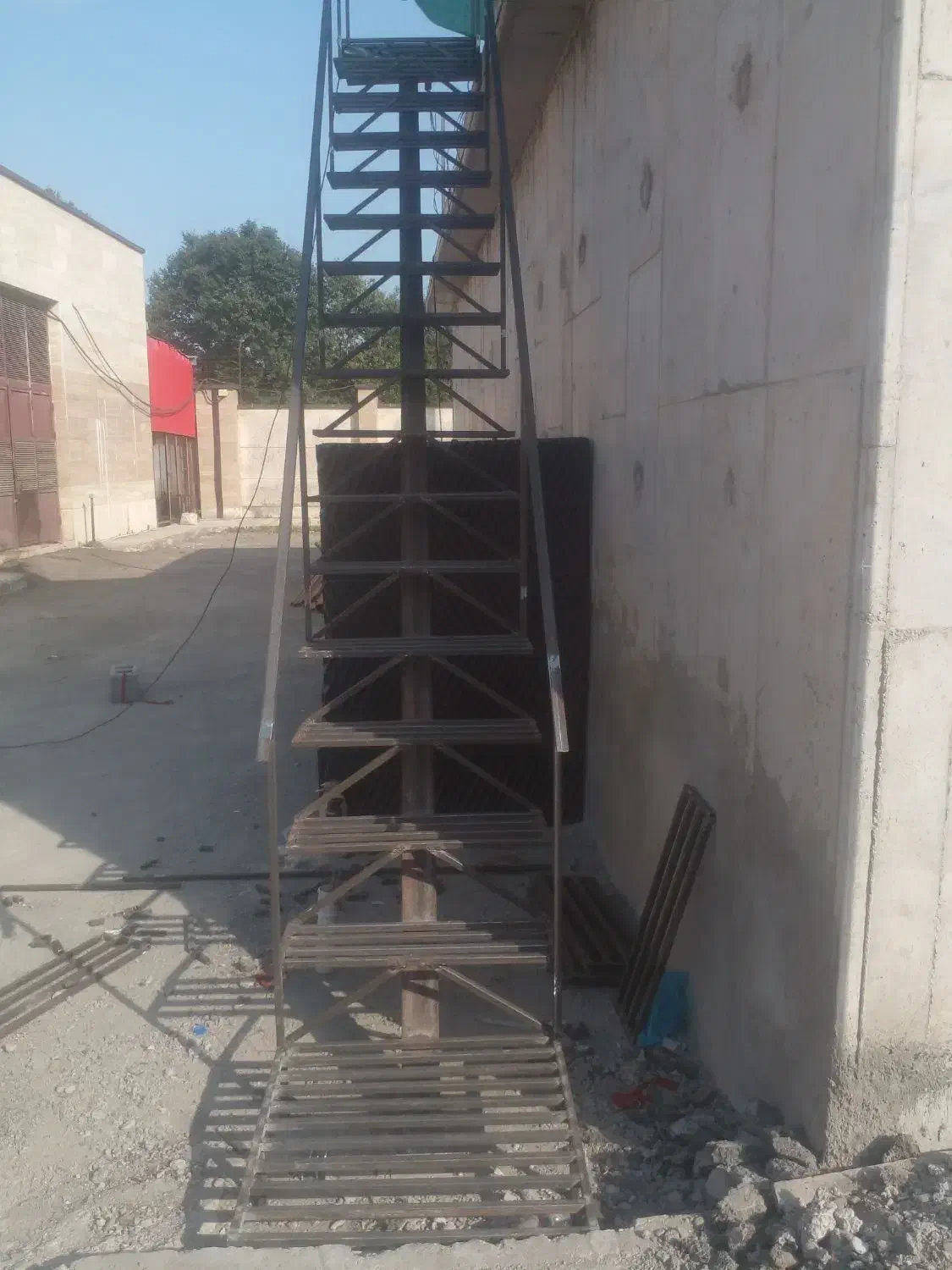 جوشکاری خورده کاری منازل و ساختمانها|خدمات پیشه و مهارت|رشت, جماران|دیوار