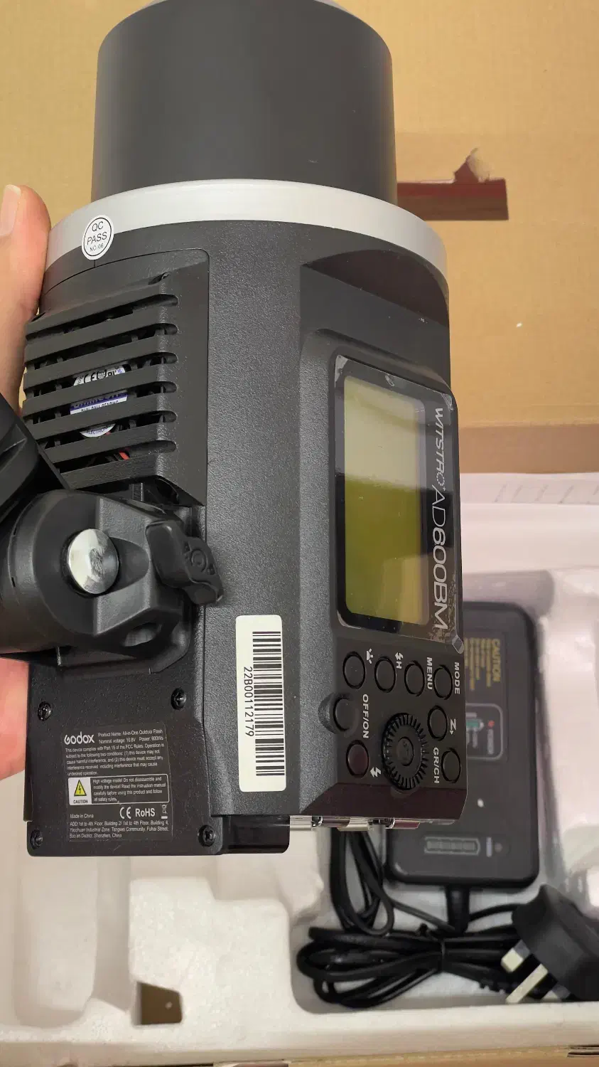 فلاش پرتابل گودگس Godox AD600BM|دوربین عکاسی و فیلمبرداری|بندرعباس, |دیوار