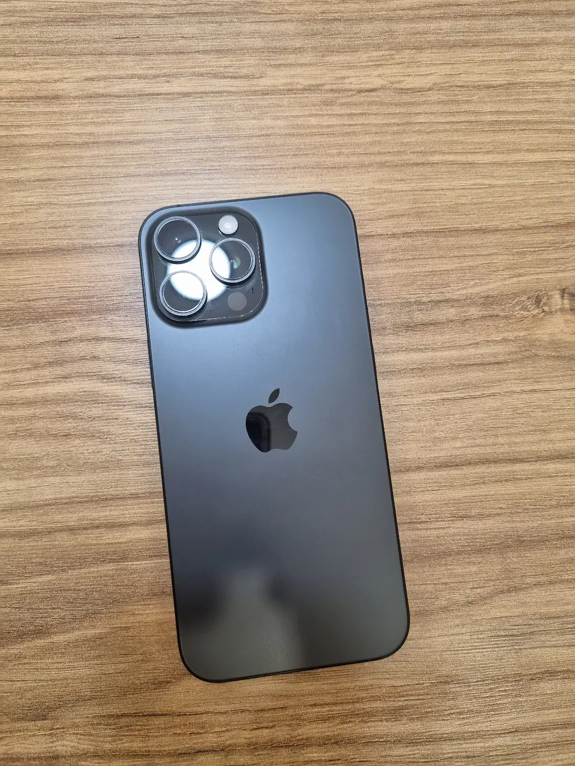 آیفون ۱۶ پرومکس|موبایل|اصفهان, آبشار|دیوار